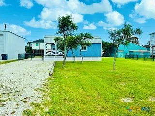 1303 W Adams Avenue, Port O'connor, TX 77982