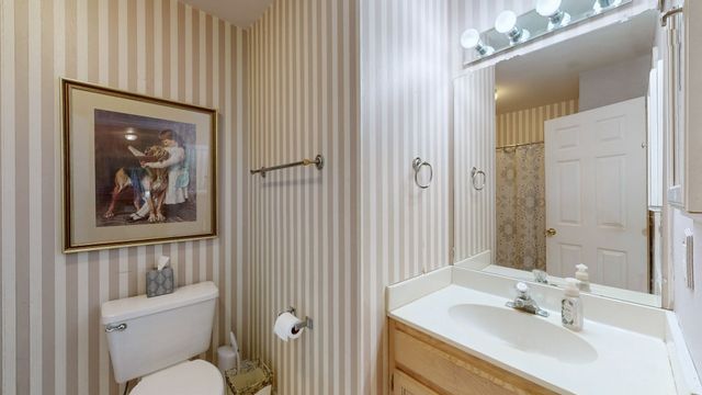 2808 Blackwood Dr, Nashville, TN 37214