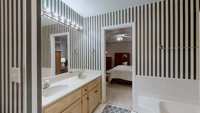 2808 Blackwood Dr, Nashville, TN 37214