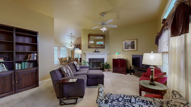 2808 Blackwood Dr, Nashville, TN 37214