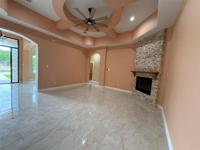 13409 Mcdoyle Road, Houston, TX 77048