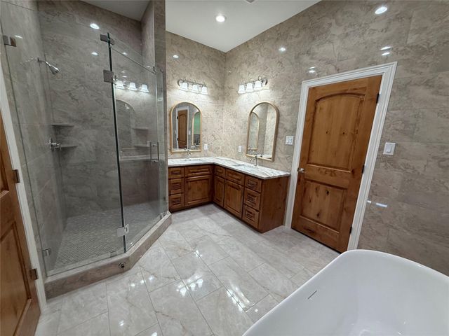 13409 Mcdoyle Road, Houston, TX 77048