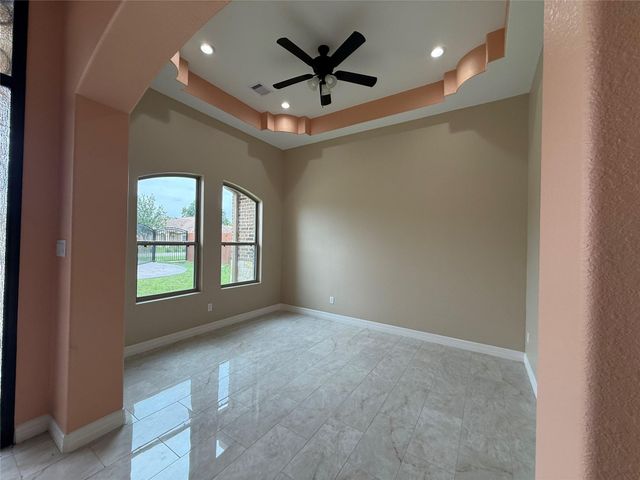 13409 Mcdoyle Road, Houston, TX 77048