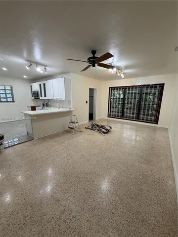 631 NE 60th St A, Miami, FL 33137
