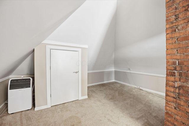 879 Linwood Avenue, Columbus, OH 43206