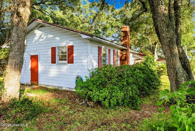 2011 Ocean Haven Road SW, Ocean Isle Beach, NC 28469