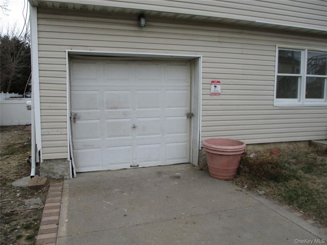 94 Roger Avenue, Inwood, NY 11096