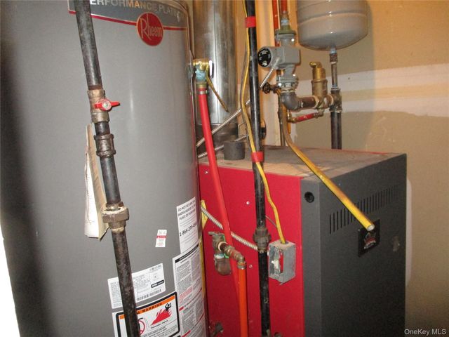 94 Roger Avenue, Inwood, NY 11096