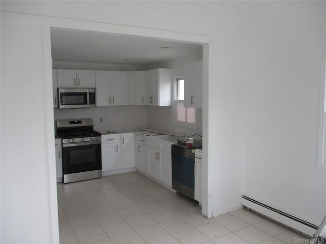 94 Roger Avenue, Inwood, NY 11096