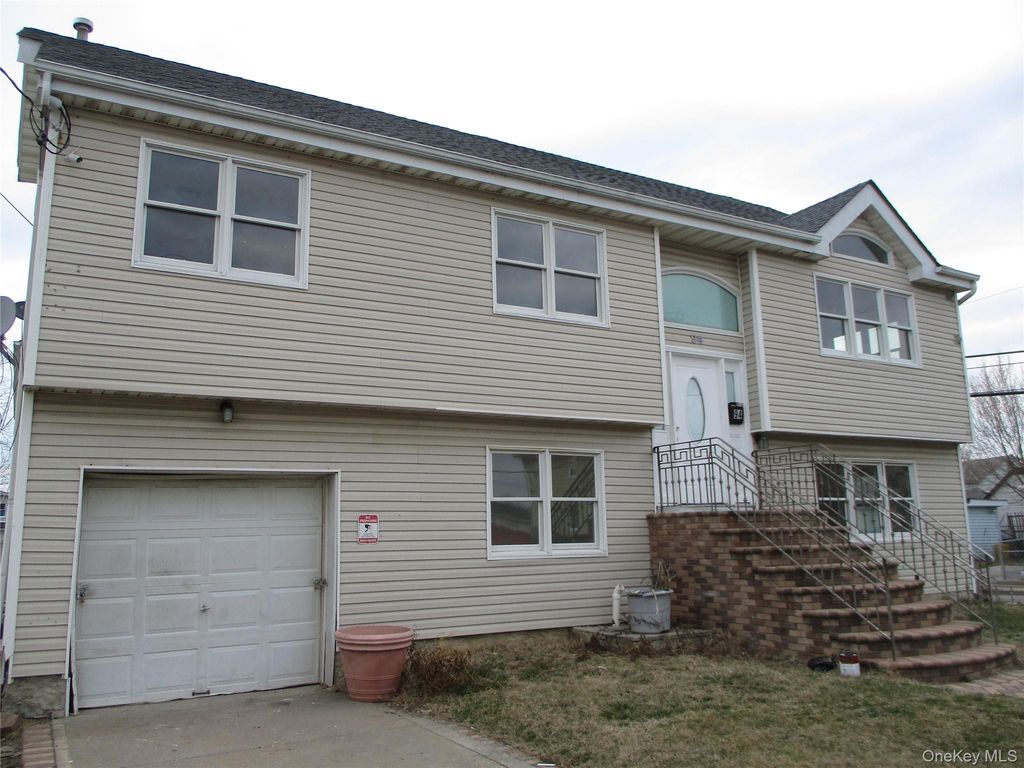 94 Roger Avenue, Inwood, NY 11096