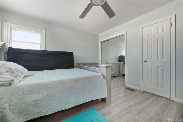 5 Plum Tree Lane, Commack, NY 11725