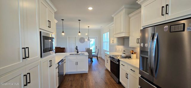 2804 Derreberry Court, Winterville, NC 28590