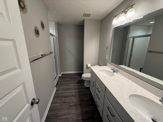 2909 Kirkbride Way, Indianapolis, IN 46222