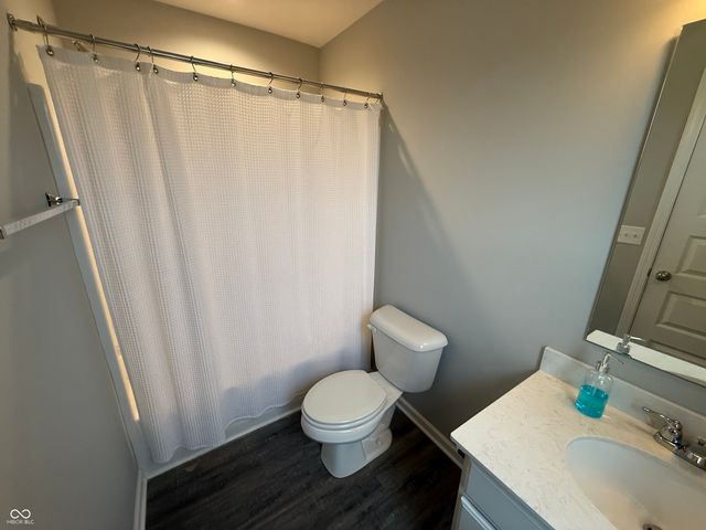 2909 Kirkbride Way, Indianapolis, IN 46222