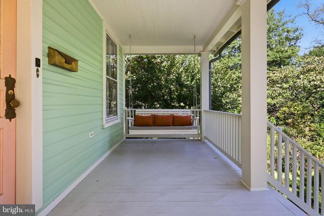 7108 HOLLY AVE, Takoma Park, MD 20912