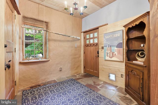 7108 HOLLY AVE, Takoma Park, MD 20912