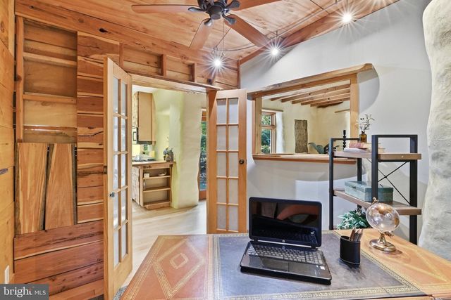 7108 HOLLY AVE, Takoma Park, MD 20912