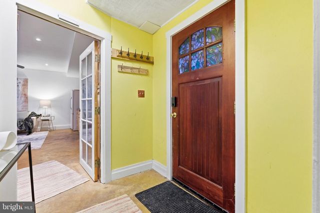7108 HOLLY AVE, Takoma Park, MD 20912