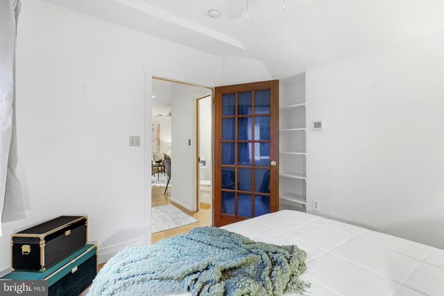 7108 HOLLY AVE, Takoma Park, MD 20912