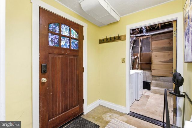 7108 HOLLY AVE, Takoma Park, MD 20912