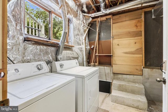 7108 HOLLY AVE, Takoma Park, MD 20912