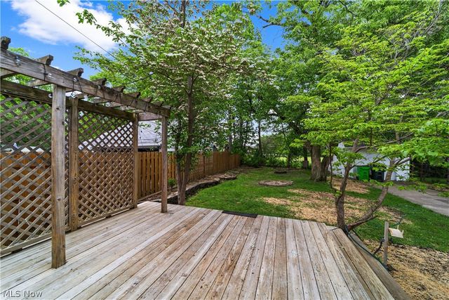 1409 Mayfield Ridge Road, Mayfield Heights, OH 44124