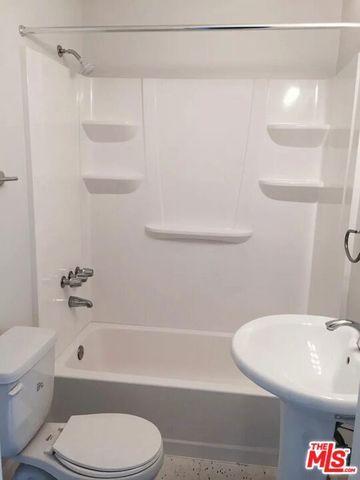 834 Laguna Avenue, Los Angeles, CA 90026