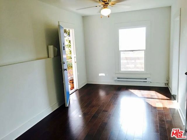 834 Laguna Avenue, Los Angeles, CA 90026