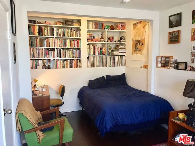 834 Laguna Avenue, Los Angeles, CA 90026