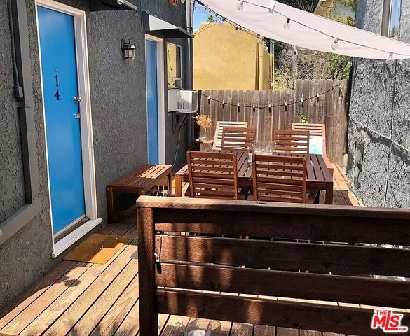 834 Laguna Avenue, Los Angeles, CA 90026