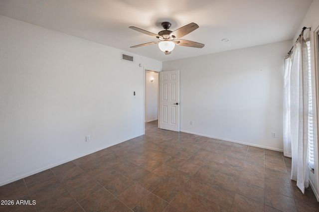 6008 W AUGUSTA Avenue, Glendale, AZ 85301