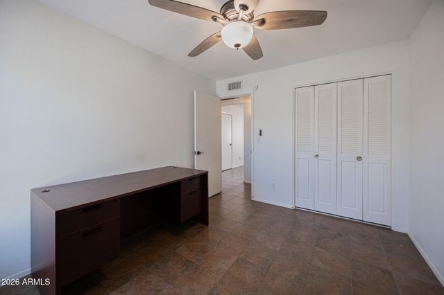 6008 W AUGUSTA Avenue, Glendale, AZ 85301