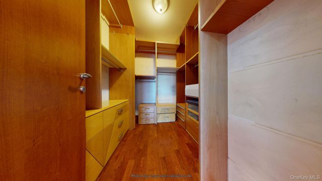 2617 E 17th Street 4D, Brooklyn, NY 11235