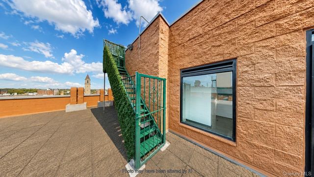 2617 E 17th Street 4D, Brooklyn, NY 11235