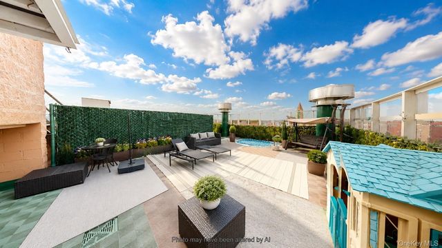 2617 E 17th Street 4D, Brooklyn, NY 11235