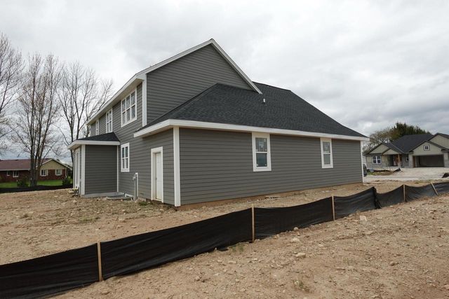 N74W24747 Lauren DRIVE, Sussex, WI 53089