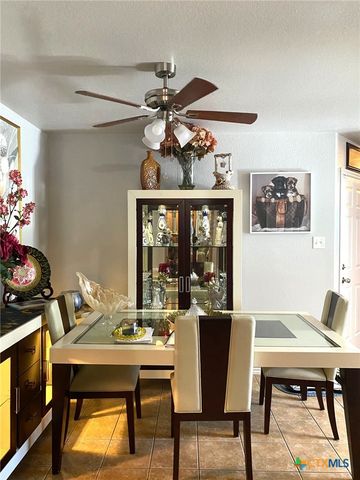 1004 Leah Drive B, Troy, TX 76579