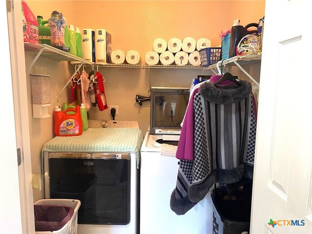 1004 Leah Drive B, Troy, TX 76579