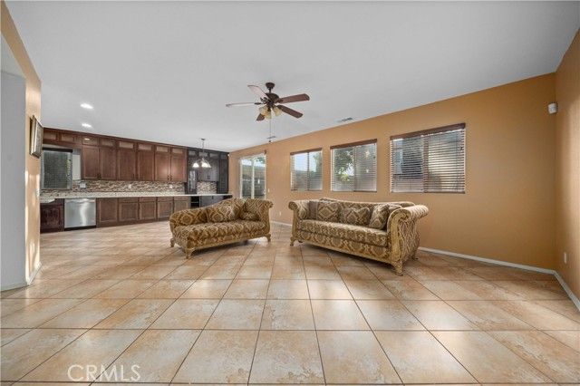 43203 Fanchon, Lancaster, CA 93536