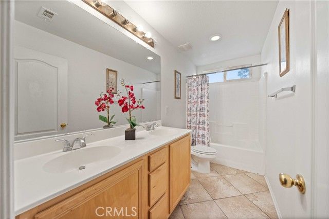 43203 Fanchon, Lancaster, CA 93536