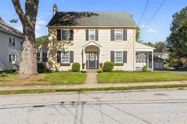 124 Meadow Road, Woonsocket, RI 02895