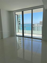 1300 Brickell Bay Drive 1606, Miami, FL 33131