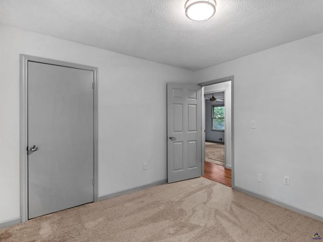 1999 Hampton Locust Grove Road, Locust Grove, GA 30248