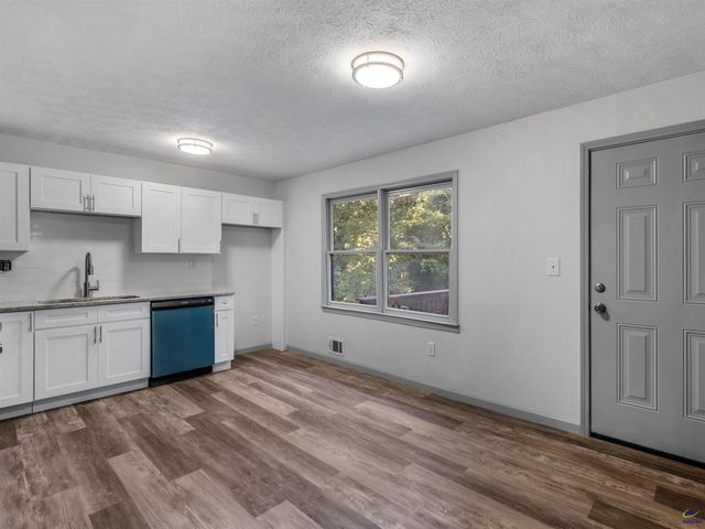 1999 Hampton Locust Grove Road, Locust Grove, GA 30248