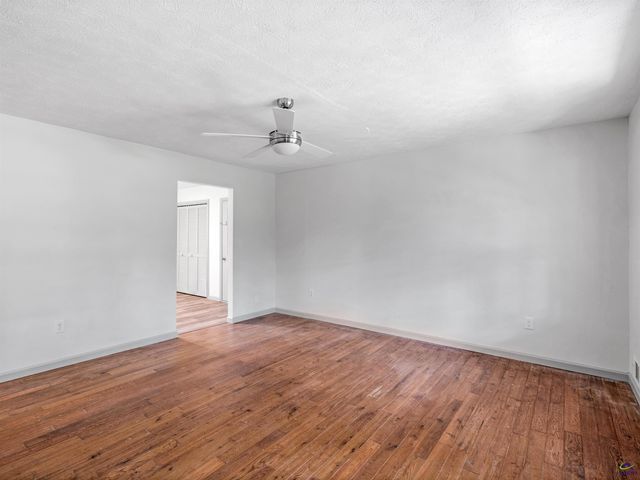 1999 Hampton Locust Grove Road, Locust Grove, GA 30248