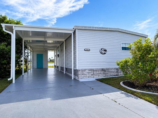 542 TAMPICO DRIVE, North Port, FL 34287