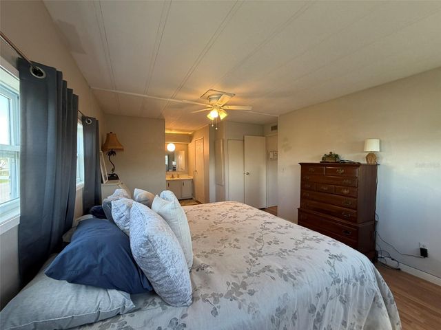 542 TAMPICO DRIVE, North Port, FL 34287