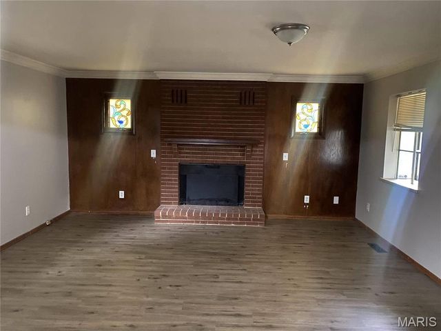 1445 Fairmeadows Lane, St Louis, MO 63138