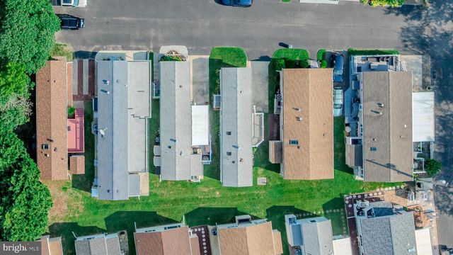 120 VICTORIA DRIVE, Cape May, NJ 08204