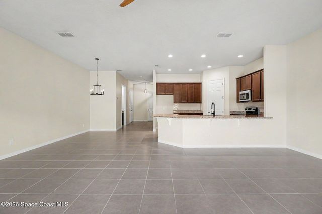 740 Lanai Circle 102, Melbourne, FL 32937